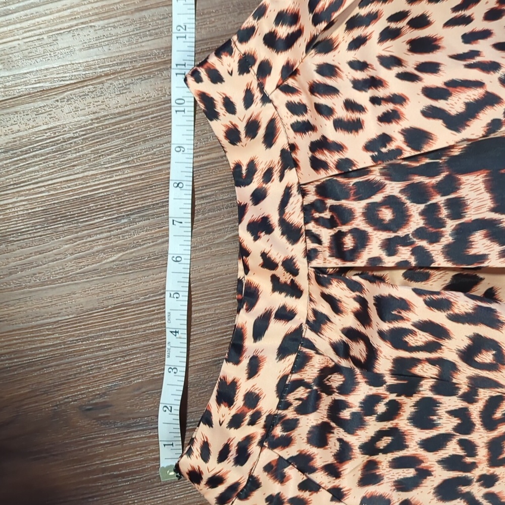 A Line Satin Leopard Print Skirt - Picture 5 of 7